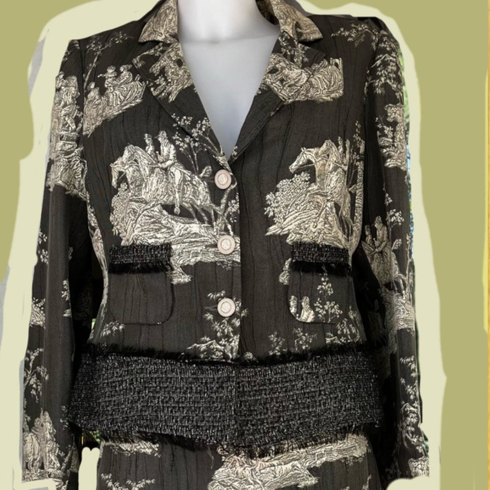 Elegant 2 piece suit